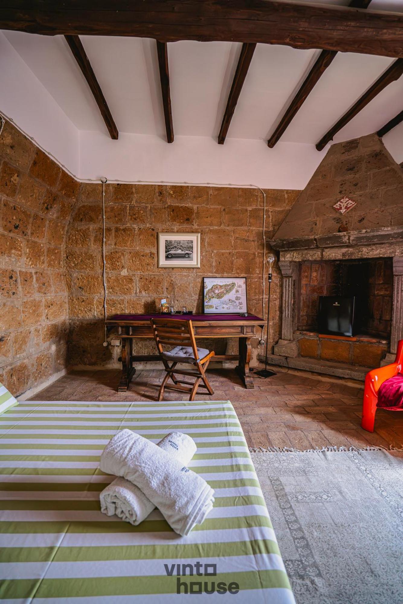 Libera Mente Civita Bagnoregio Exterior foto